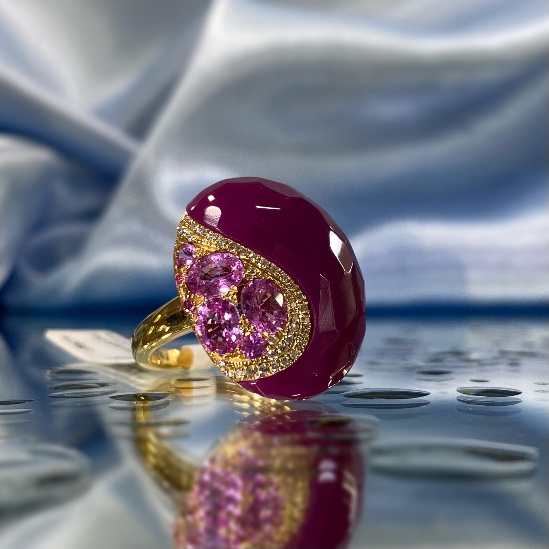 Дамски пръстен жълто злато със Звезден Рубин, розови сапфити и диаманти LIMITED EDITION 8.12 карата